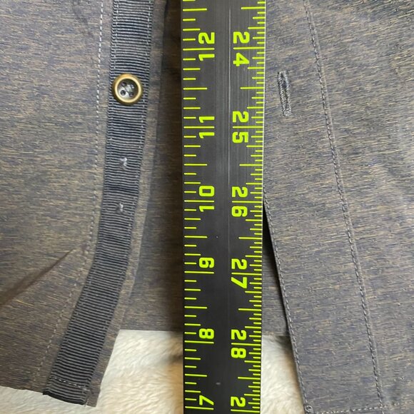 SwissTech Mens Shirt S Charcoal Button-Up Long Sleeve Comfortable Fit - Picture 3 of 10